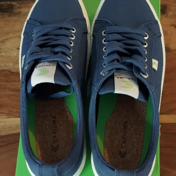 Cariuma 9.5 Womens OCA Low Canvas Sneakers Blue Sustainability Eco-Friendly - Picture 5 of 10